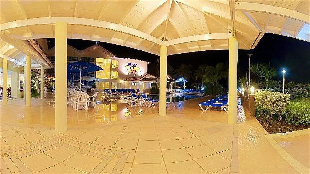 Rooms On The Beach Ocho Rios Hotel