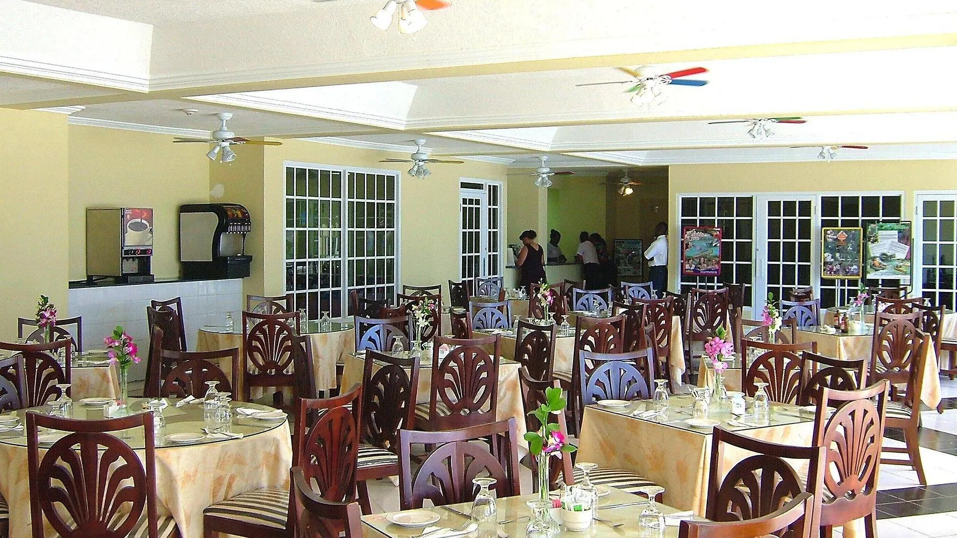 Rooms On The Beach Ocho Rios Hotel