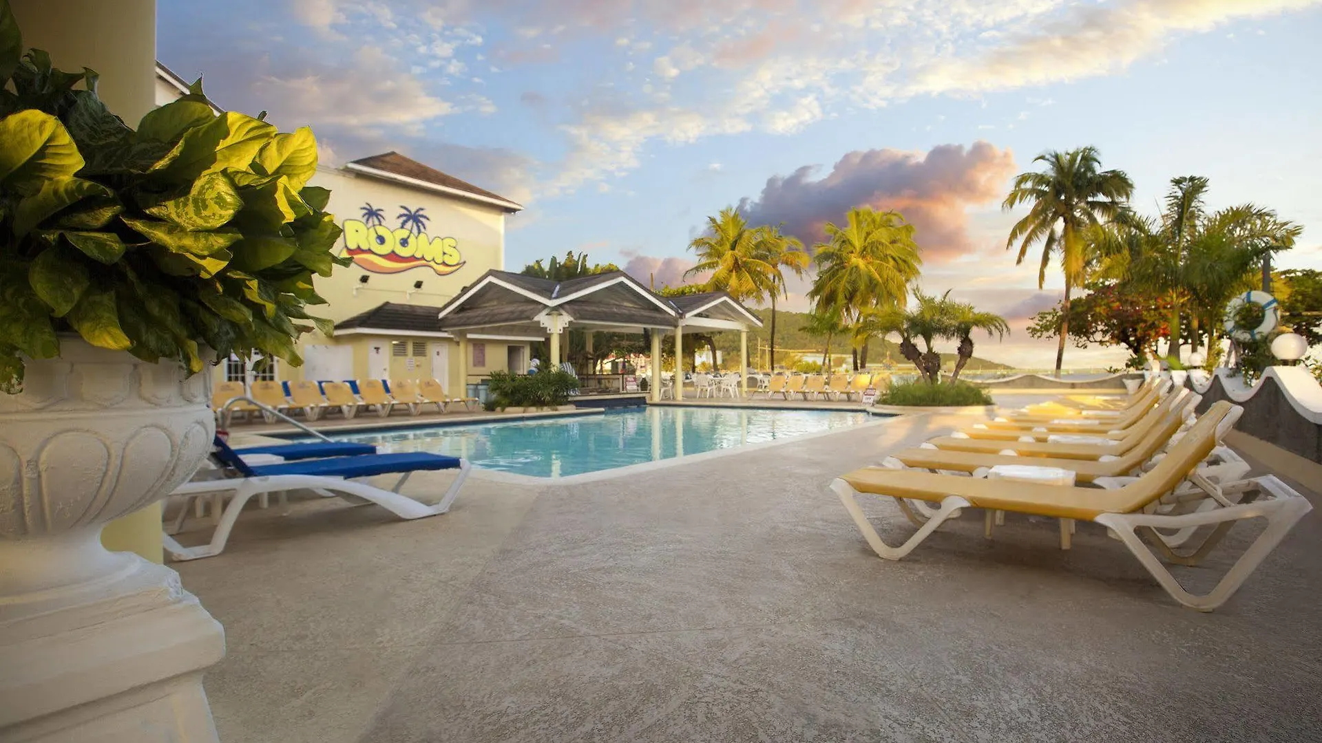 Rooms On The Beach Ocho Rios